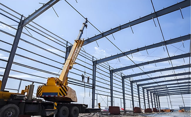 steel building installation