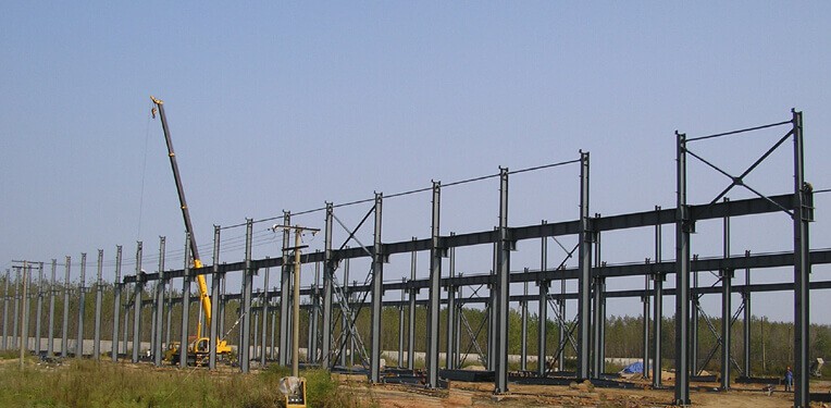 Instalación de edificios de acero